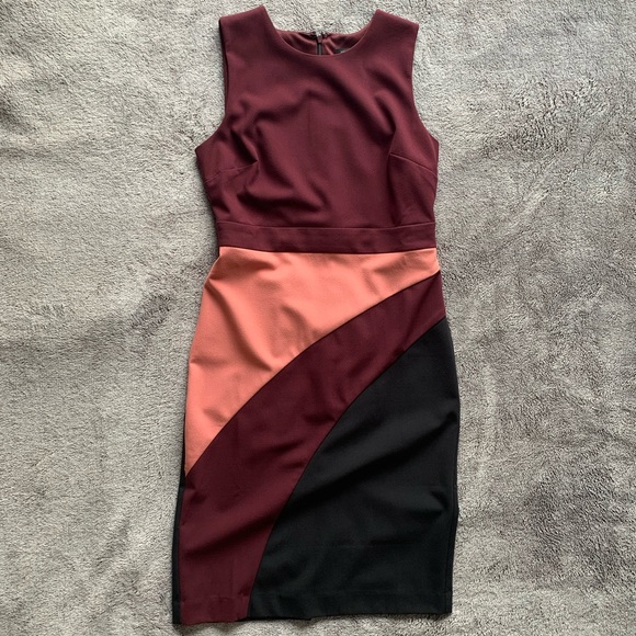 Ann Taylor Dresses & Skirts - Ann Taylor Color Block Sheath Dress